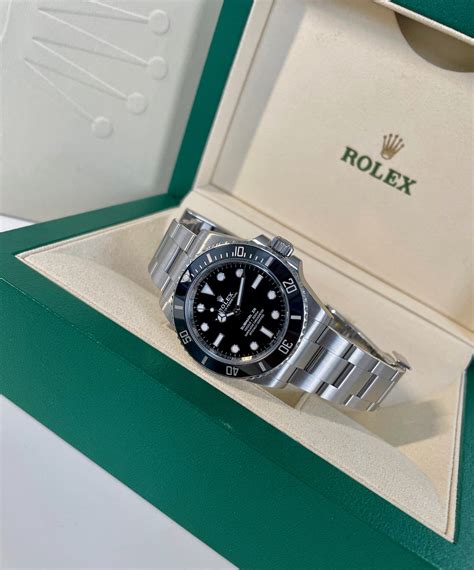 rolex maxi case vs|rolex model 124060.